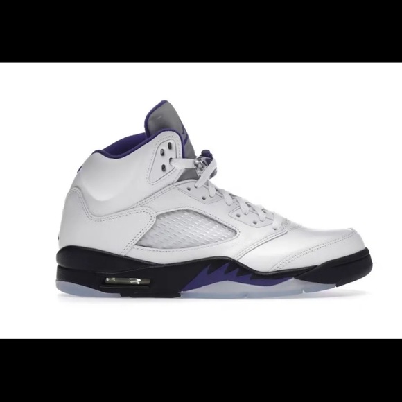Size 13 - Men’s Jordan 5 Retro 